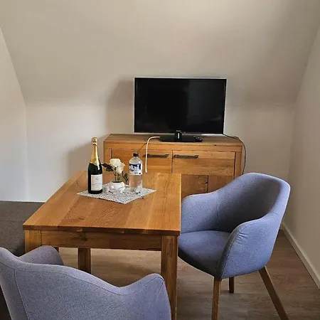 Daire Fewo-ria-whg-1-rechts *